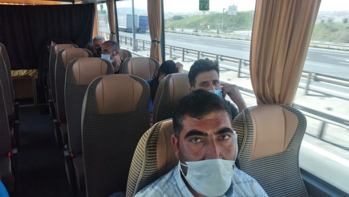Evsiz bırakılan Kürt işçiler HDP’nin desteğiyle Ağrı’ya gönderildi
