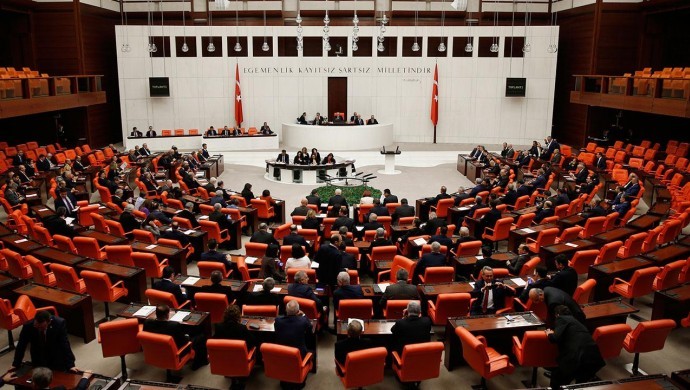 Roboski Katliamı’nı aklamaya çalışan AKP’li Elitaş’a tepki