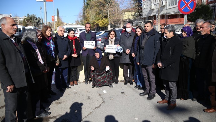 HDP milletvekillerinden Şenyaşar ailesine destek
